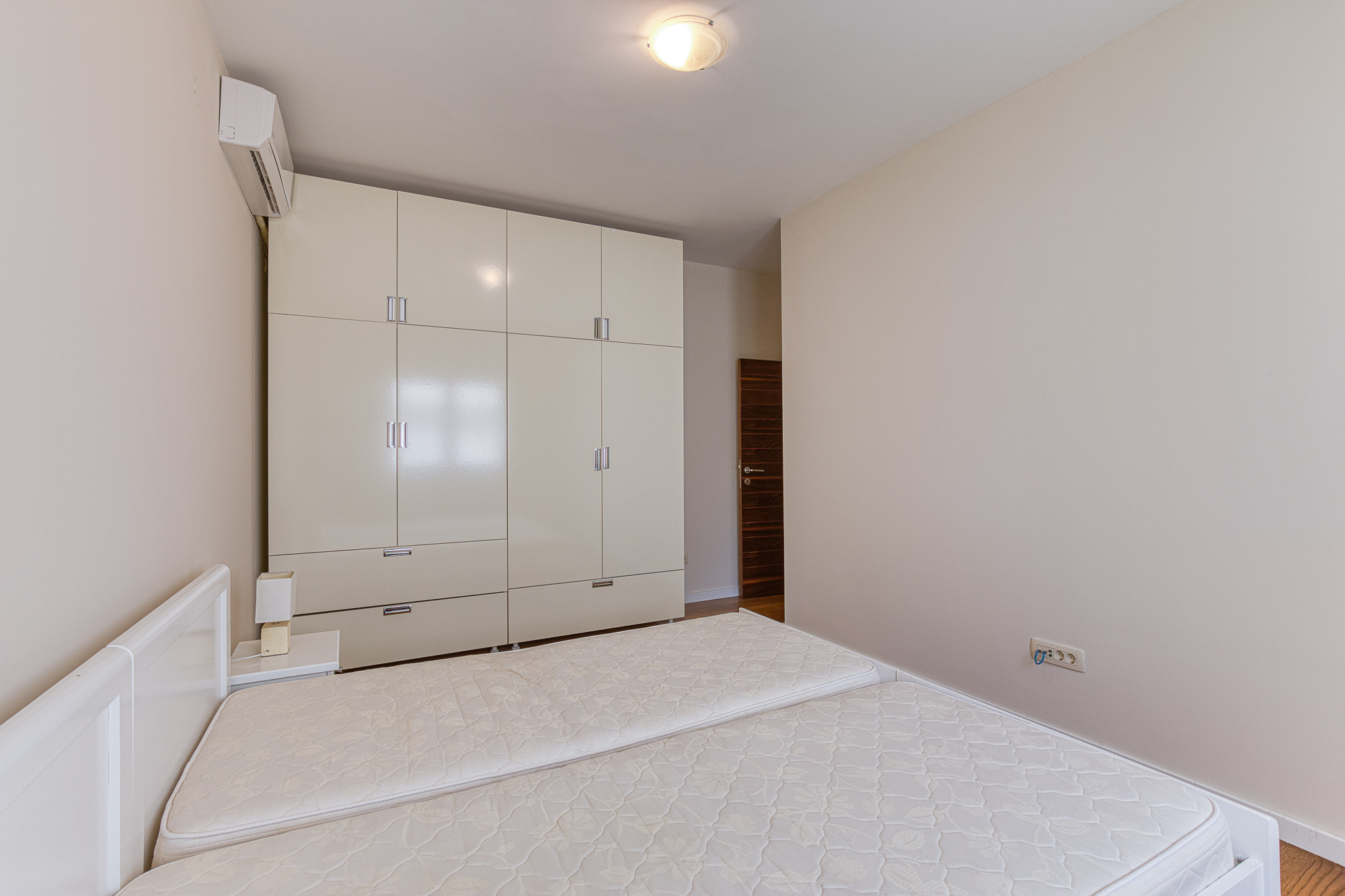 Image of Apartment - 2 Bedrooms - 1 Bathrooms for Sale in Herceg-Novi-Bijela-Montenegro, Image 14